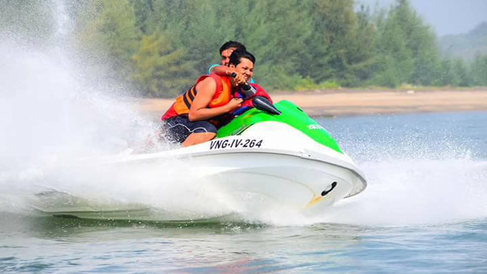 water sports in alibaug